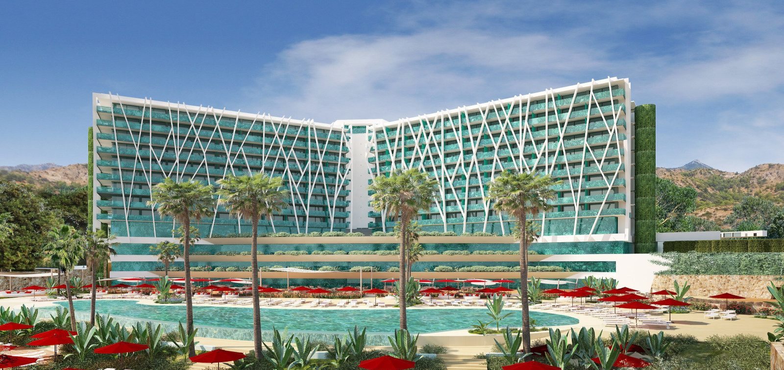 Hotel Magna & Club Med en Marbella, con piscina y palmeras